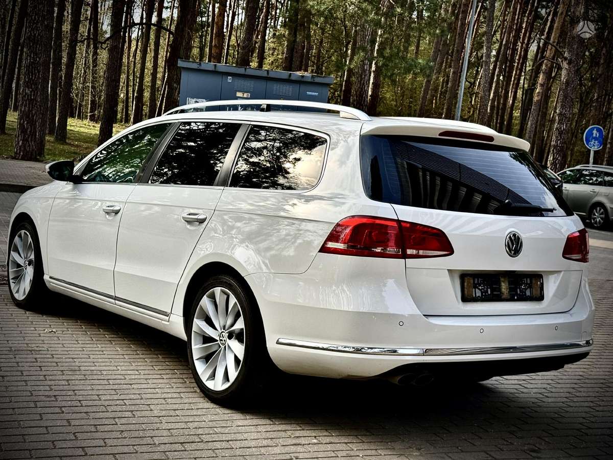 Volkswagen Passat 2012 — photo 11
