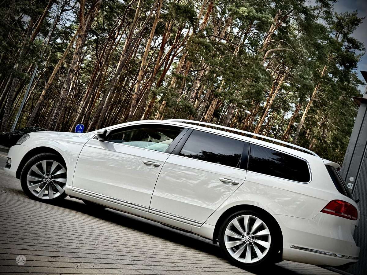 Volkswagen Passat 2012 — photo 13