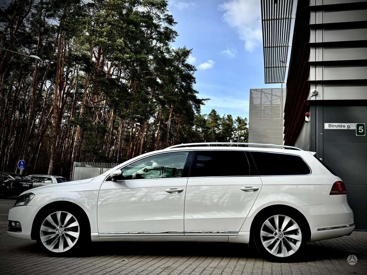 Volkswagen Passat 2012 — photo 14