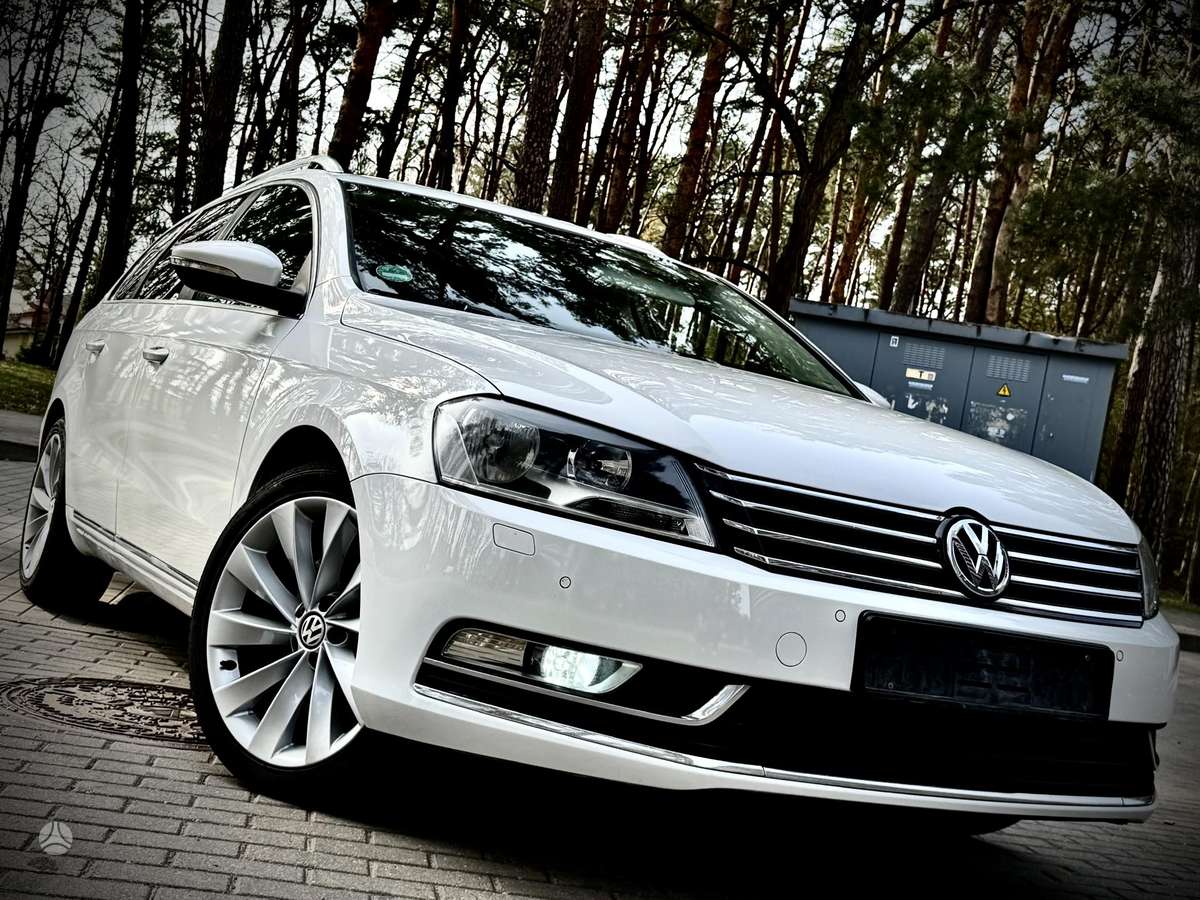 Volkswagen Passat 2012 — photo 16