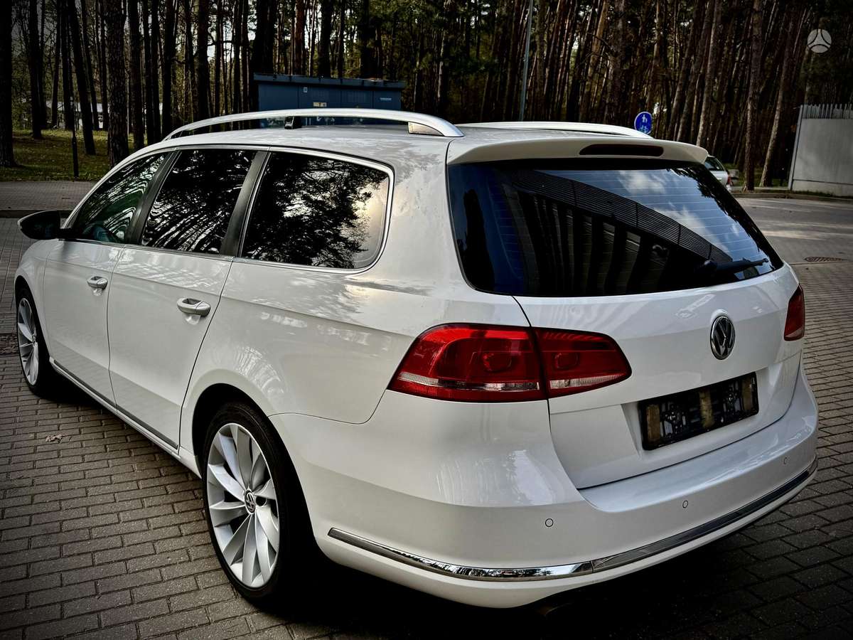 Volkswagen Passat 2012 — photo 19