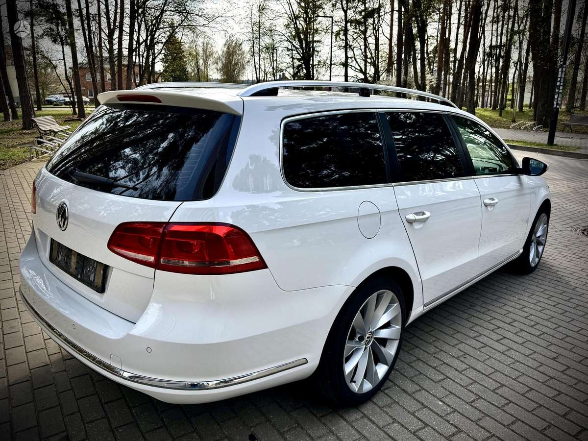 Volkswagen Passat 2012 — photo 21