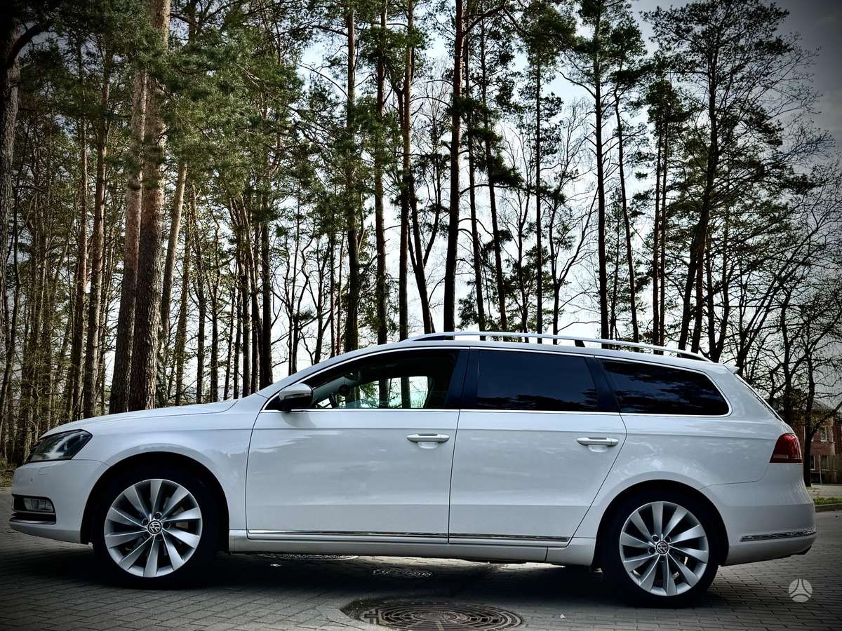 Volkswagen Passat 2012 — photo 22