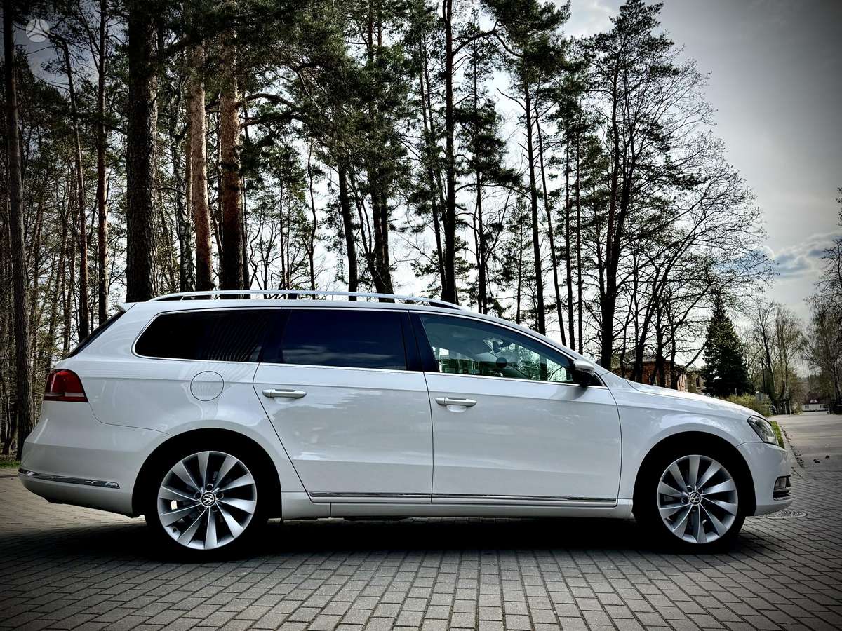 Volkswagen Passat 2012 — photo 36