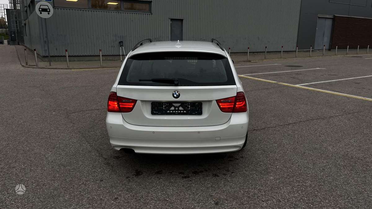 BMW 320 2009 — двигун 1995 cm³, 177 HP (130kW)