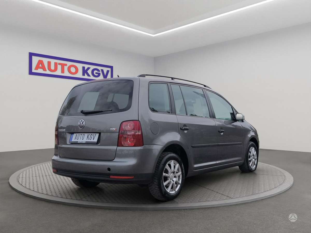 Volkswagen Touran 2008 — photo 5