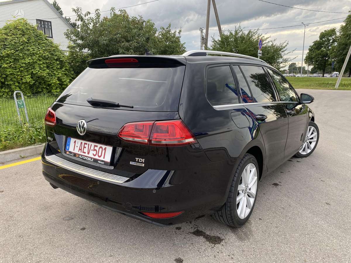 Volkswagen Golf 2013 — engine 1598 cm³, 105 HP (77kW)