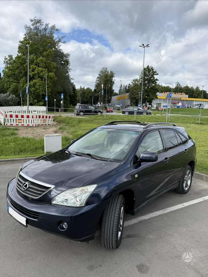 Lexus RX 2006 — вигляд ззаду
