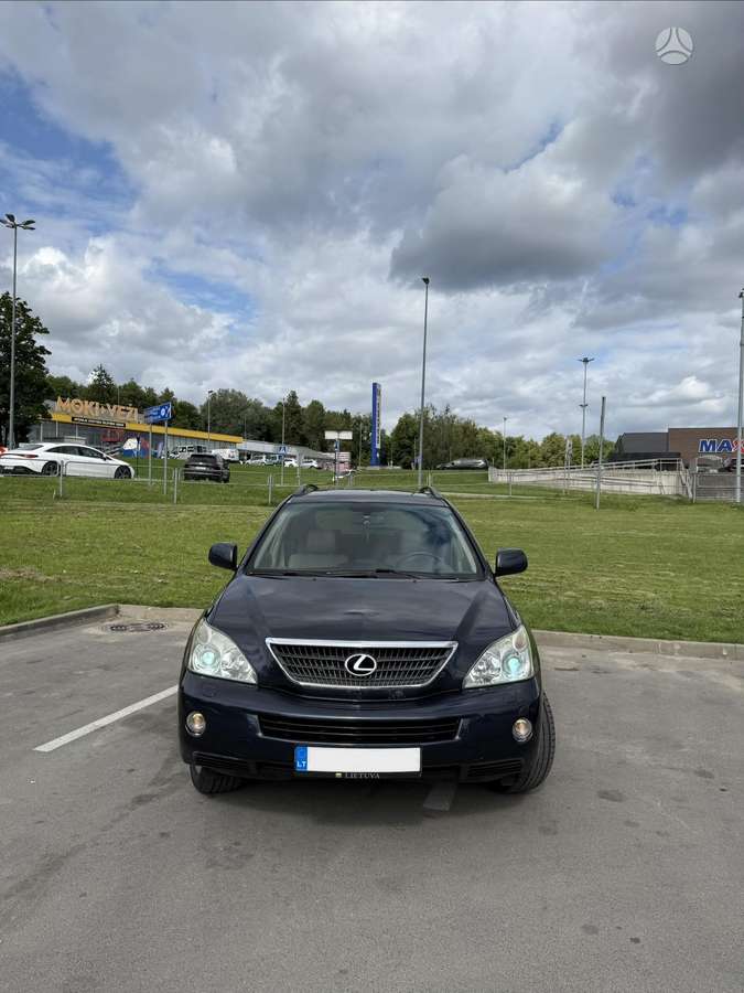 Lexus RX 2006 — салон
