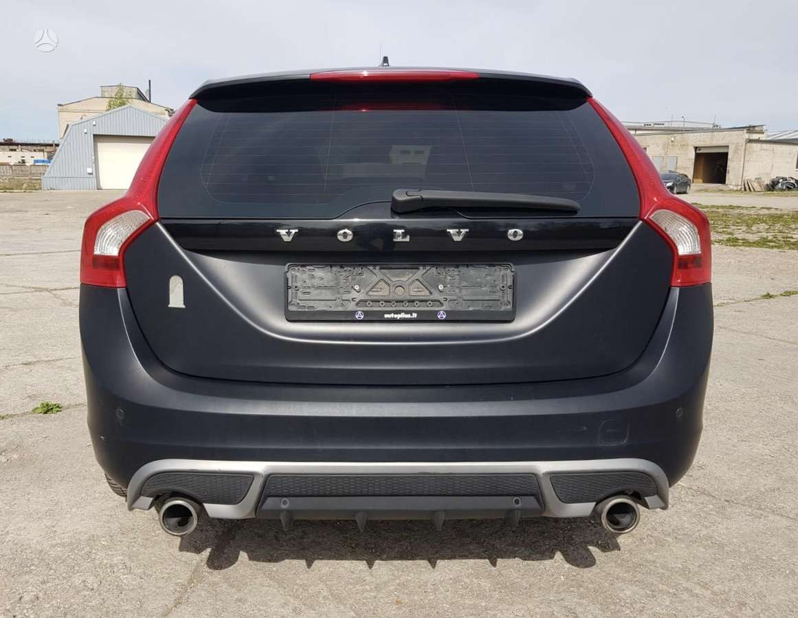 Volvo V60 2012 — photo 6
