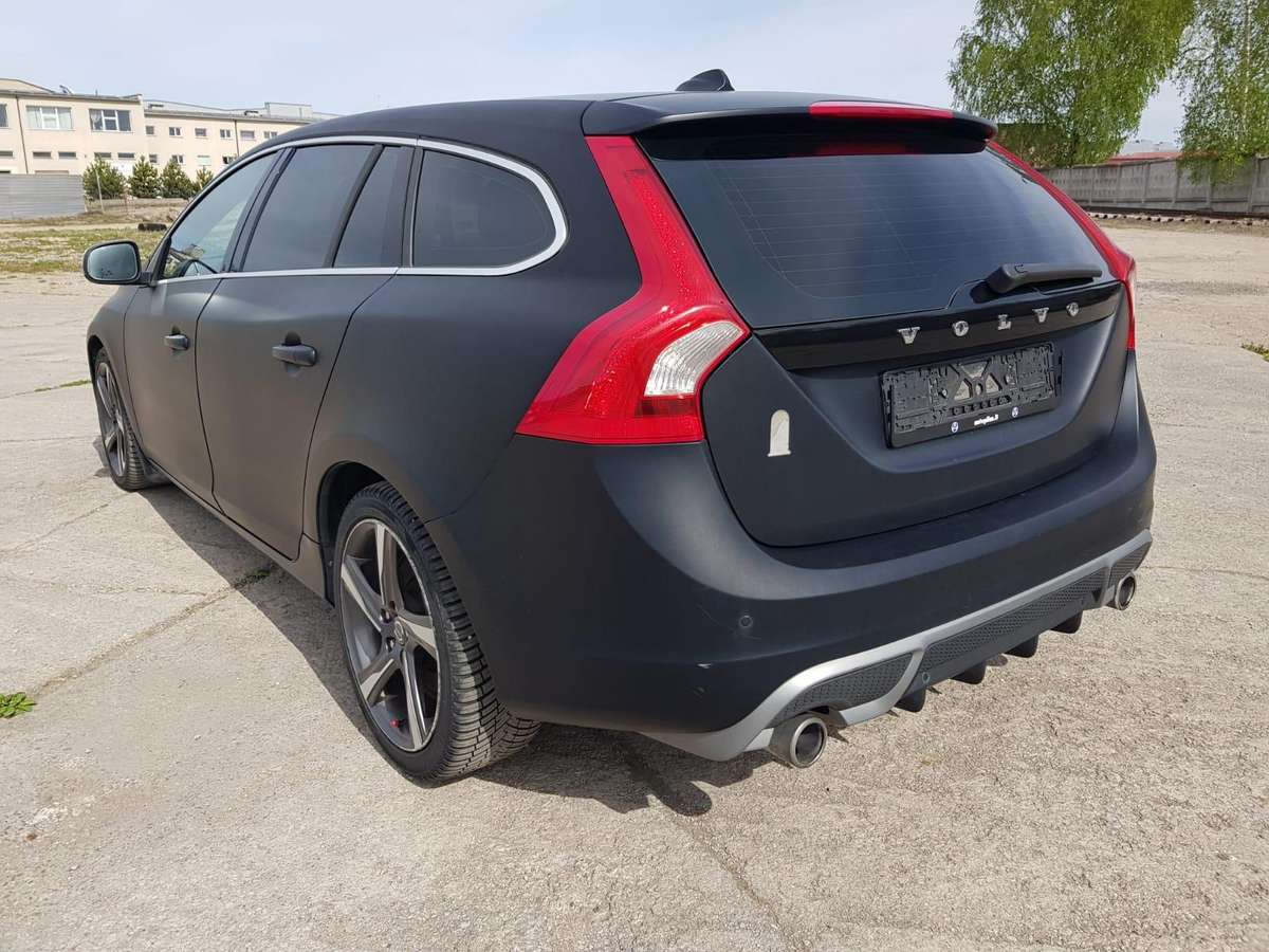 Volvo V60 2012 — photo 8