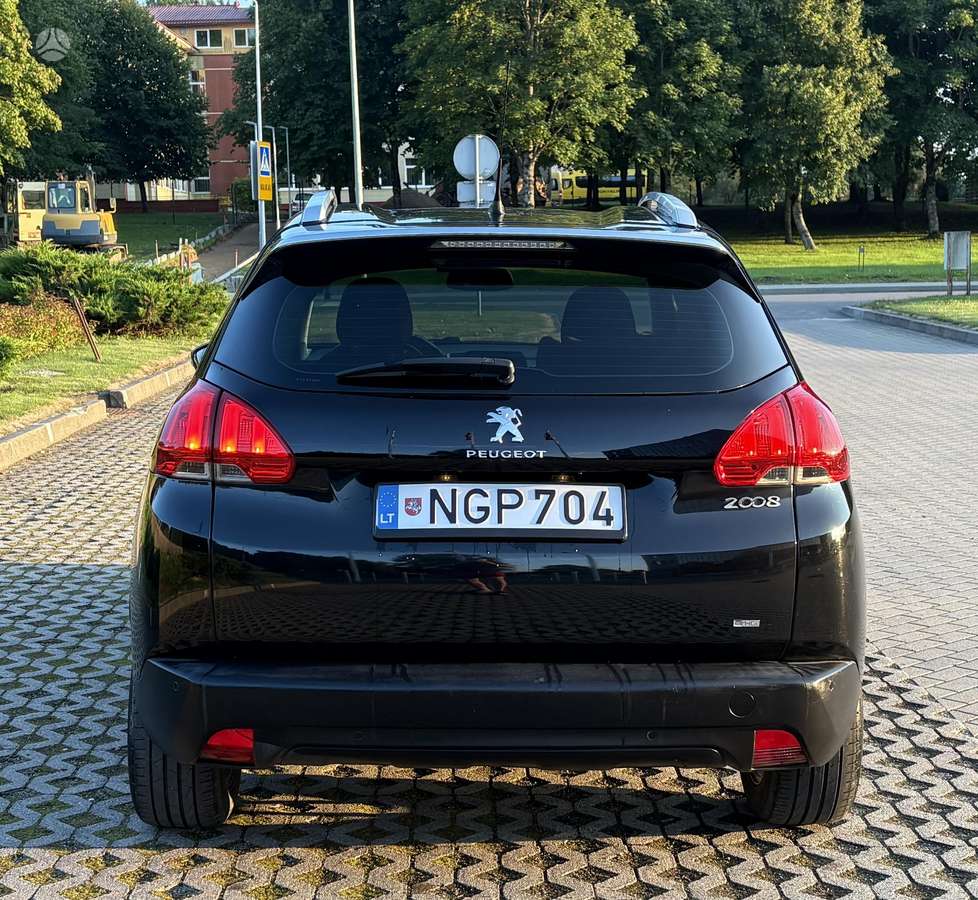 Peugeot 2008 2015 — photo 7