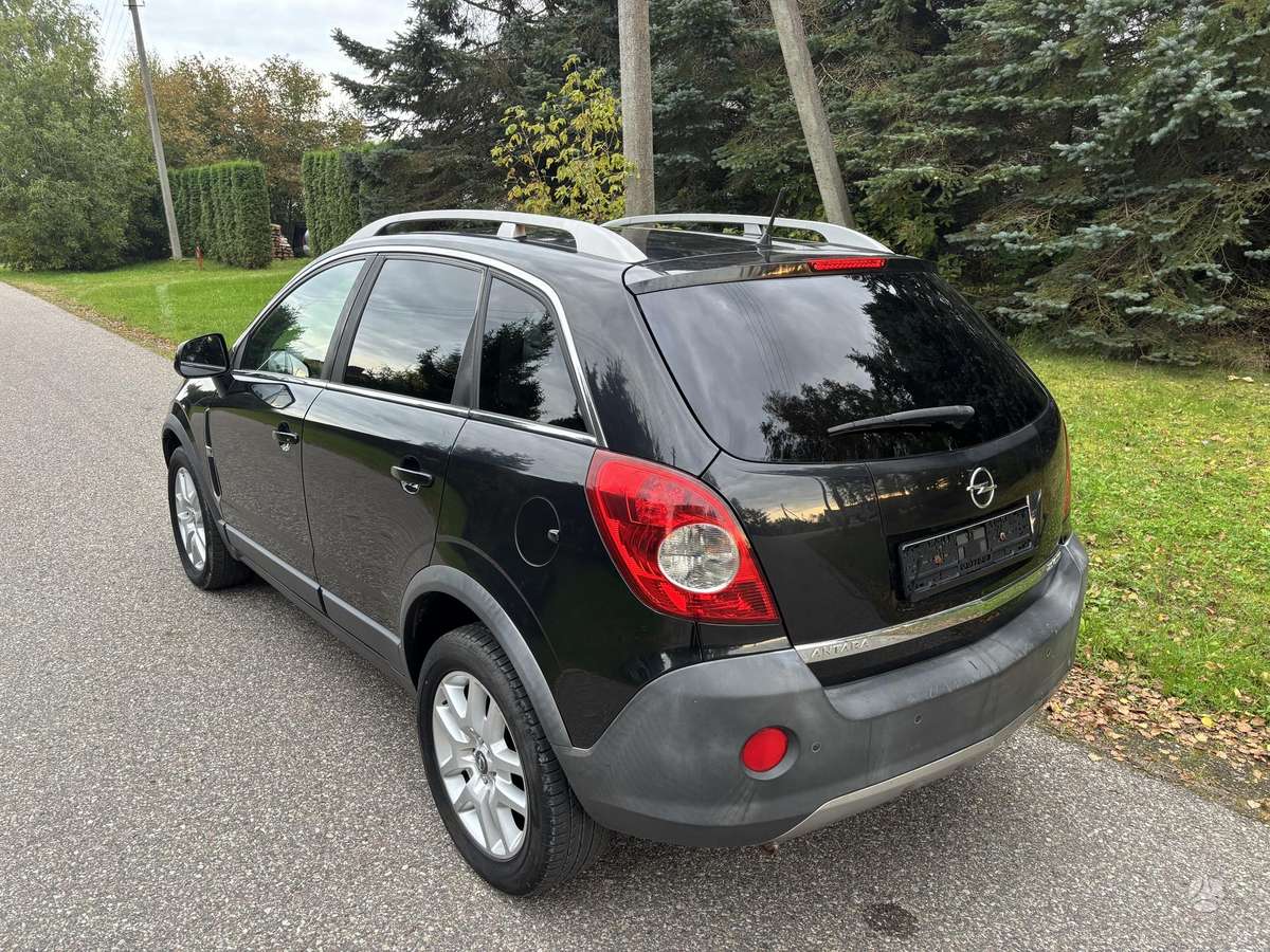 Opel Antara 2009 — photo 9