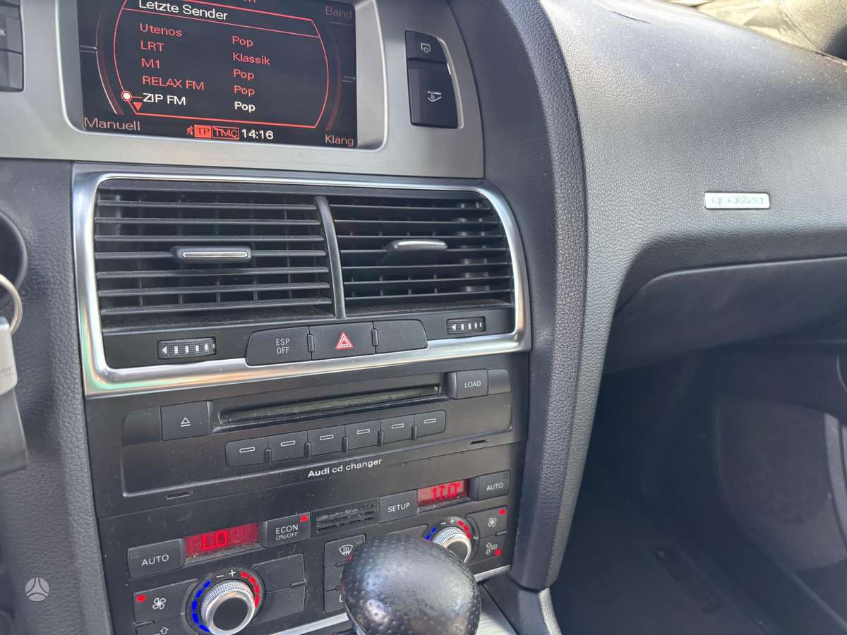 Audi Q7 2007 — photo 21