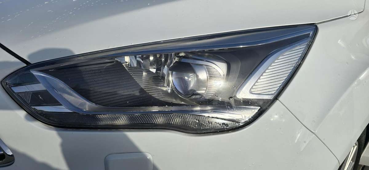 Ford C-MAX 2015 — photo 13