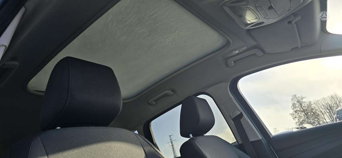 Ford C-MAX 2015 — photo 9