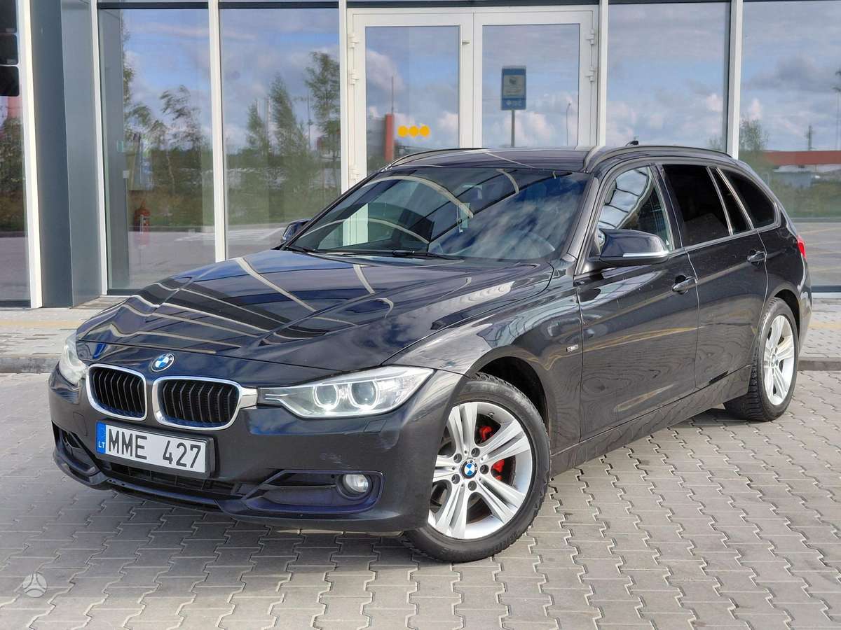 BMW 316 2014 — interior