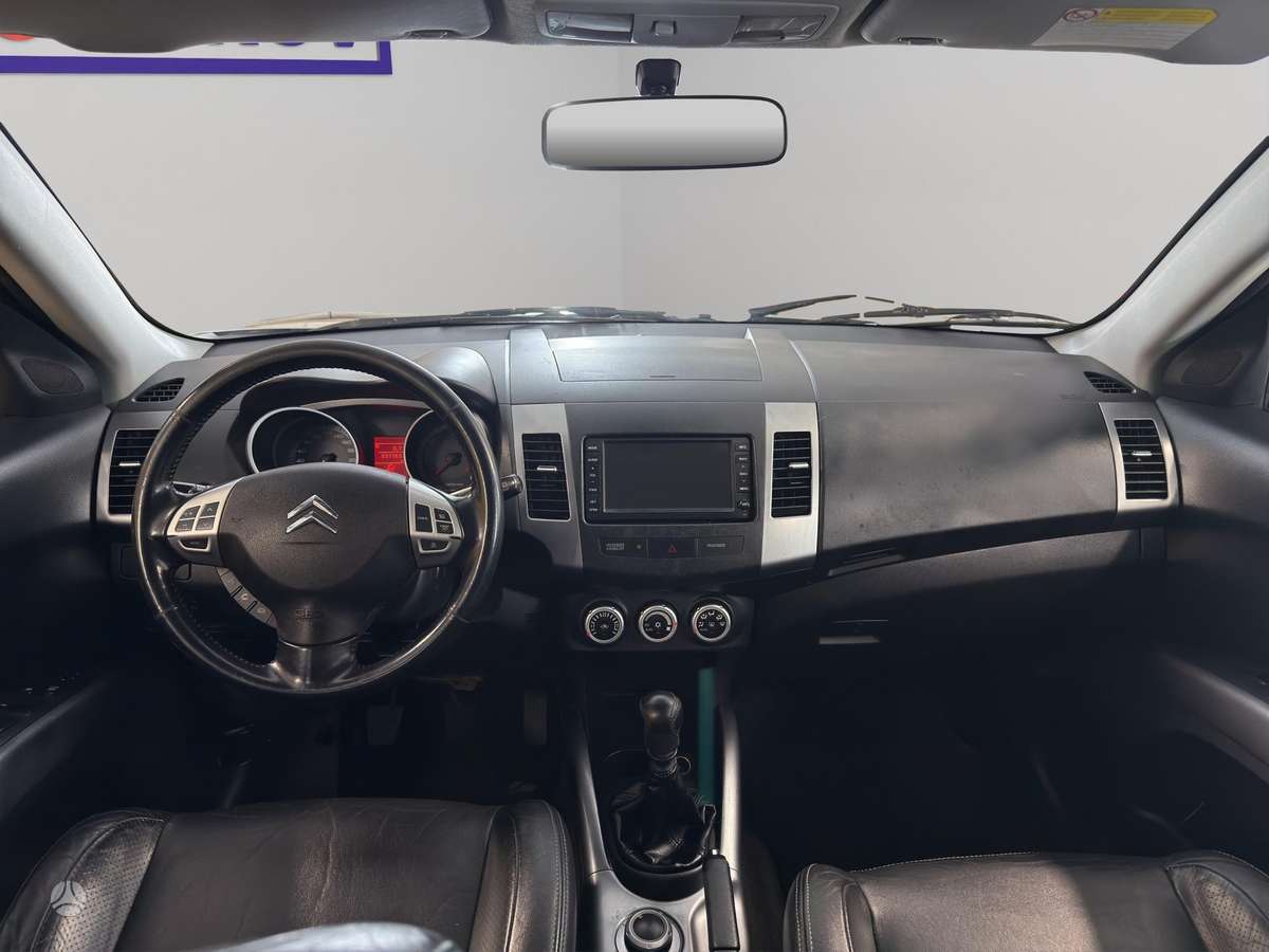 Citroen C-Crosser 2009 — photo 12