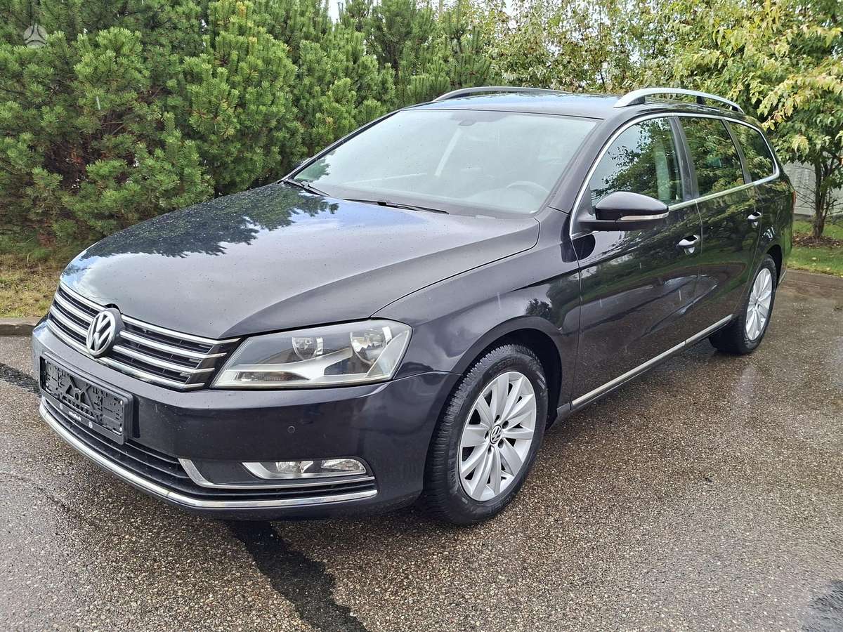 Volkswagen Passat, 2011