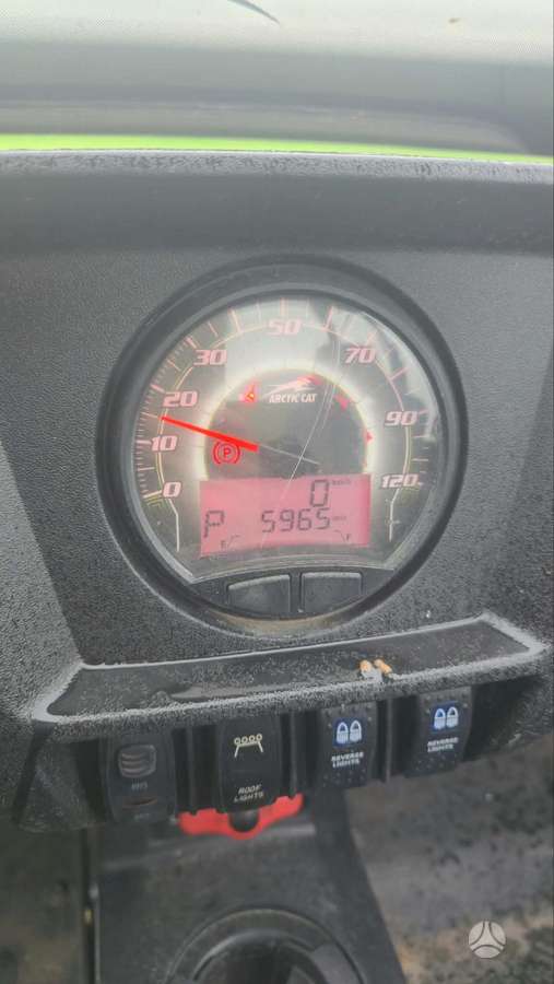 Arctic Cat 2012 — interior