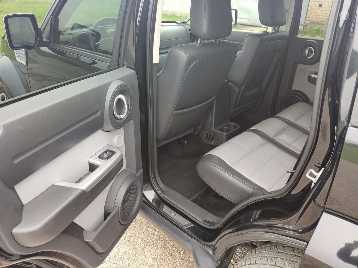 Dodge Nitro 2008 — photo 12
