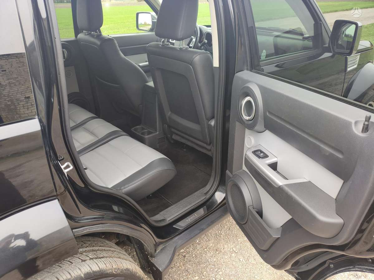 Dodge Nitro 2008 — photo 14