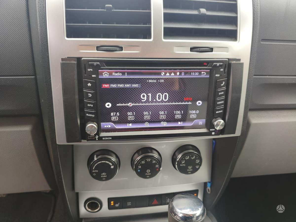 Dodge Nitro 2008 — photo 19