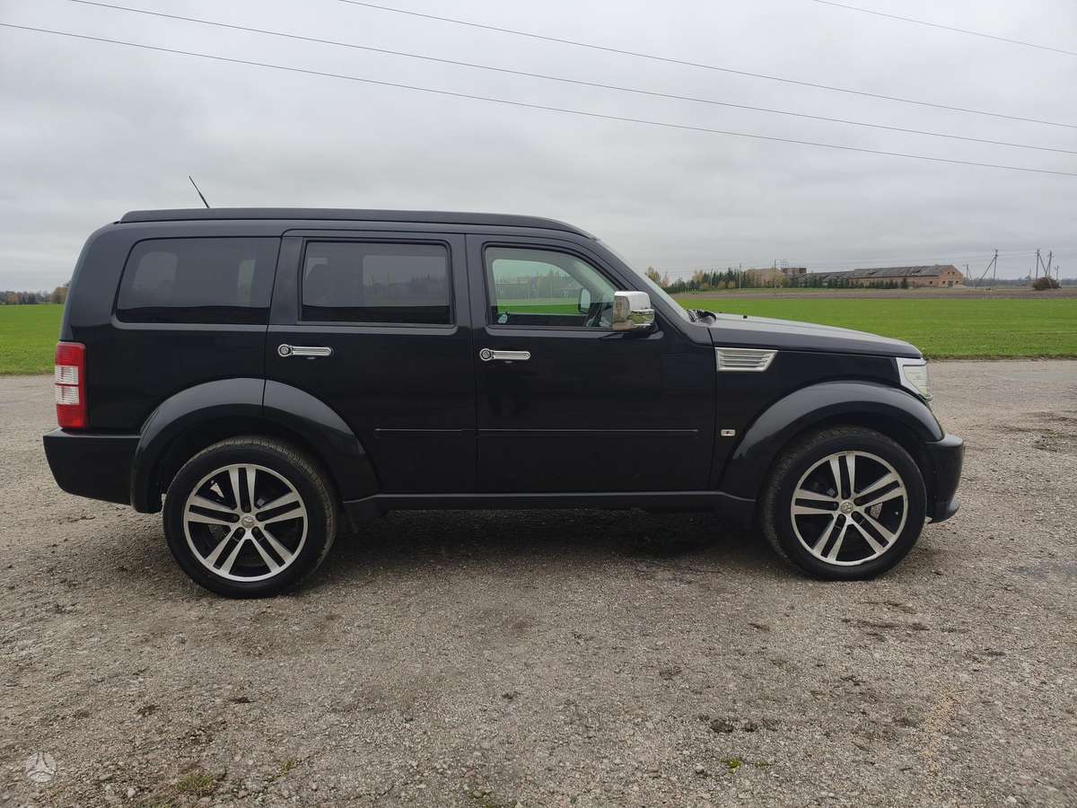 Dodge Nitro 2008 — engine 2768 cm³, 177 HP (130kW)