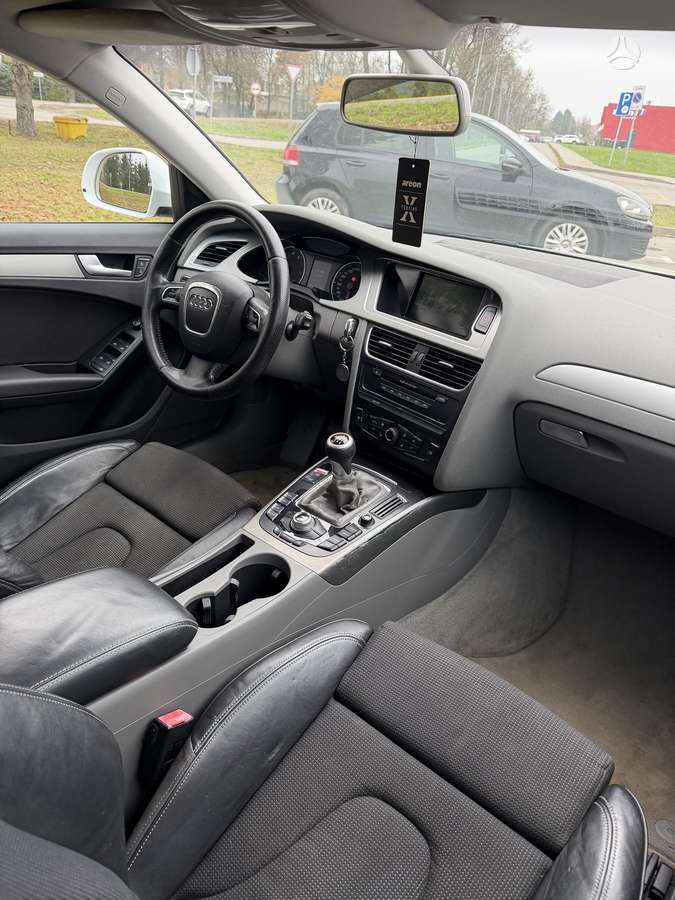 Audi A4 2008 — photo 6
