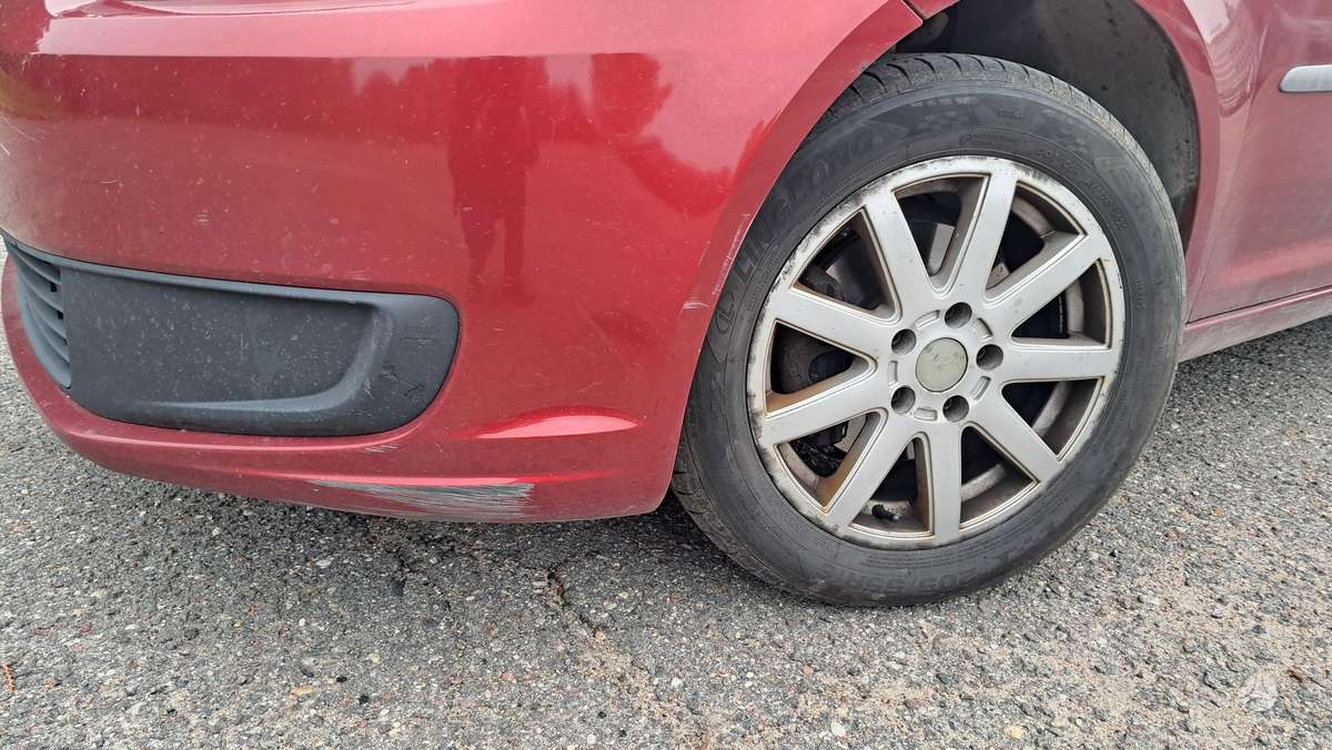 Volkswagen Touran 2014 — photo 10