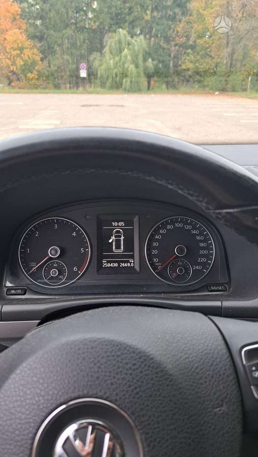 Volkswagen Touran 2014 — photo 5