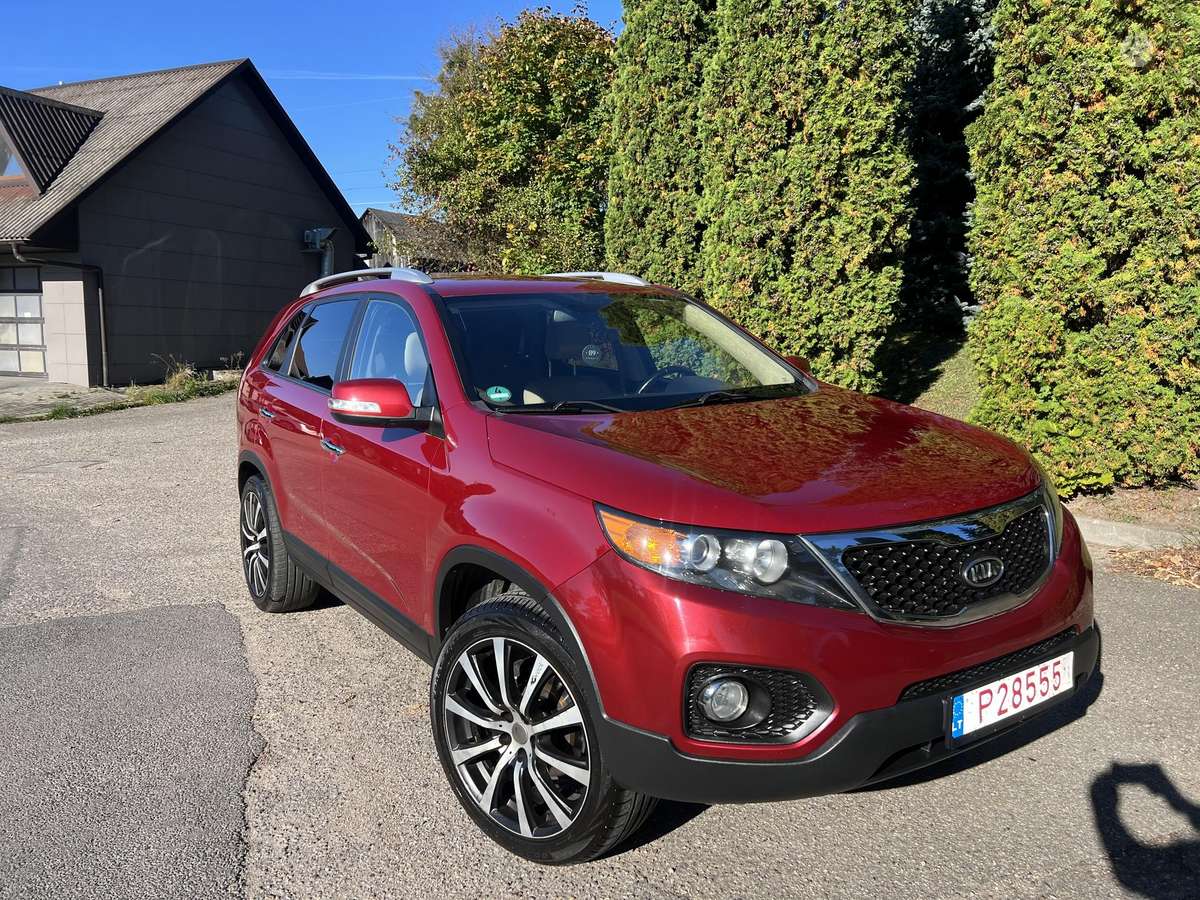 Kia Sorento 2010 — photo 5