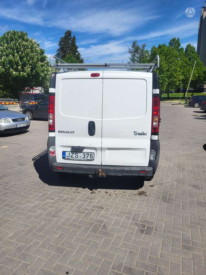 Renault Trafic 2010 — photo 5