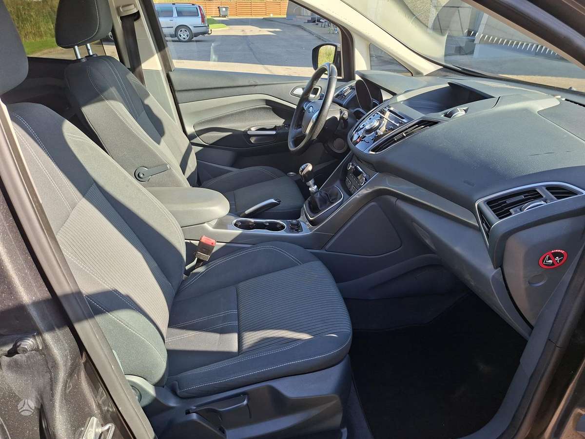 Ford C-MAX 2015 — фото 12
