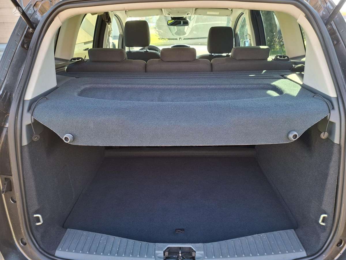 Ford C-MAX 2015 — фото 14