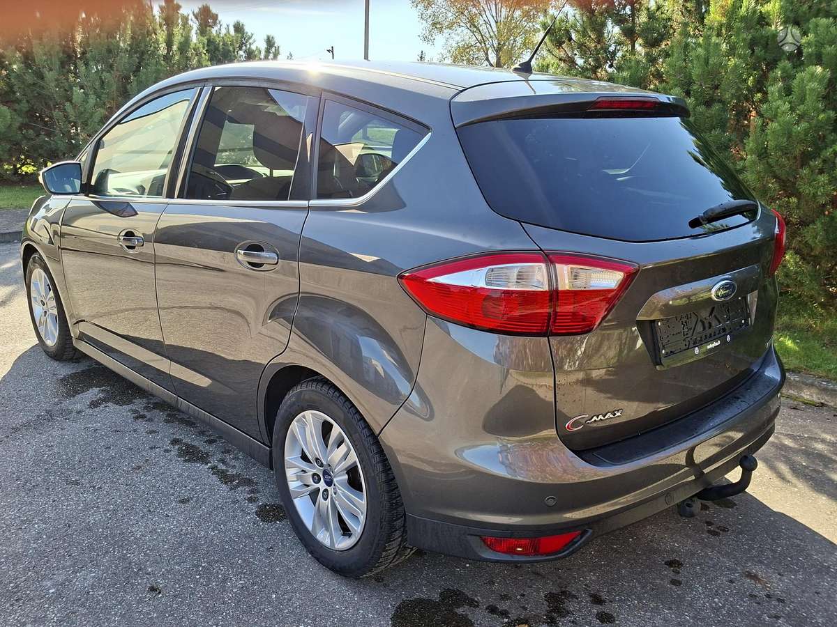 Ford C-MAX 2015 — двигун 1000 cm³, 125 HP (92kW)