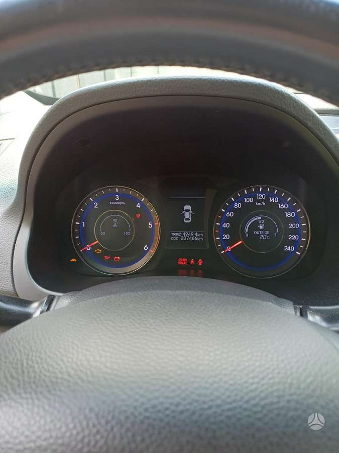 Hyundai i40 2013 — photo 13