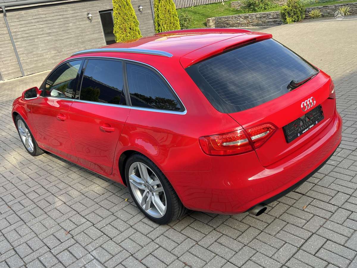 Audi A4 2012 — photo 22