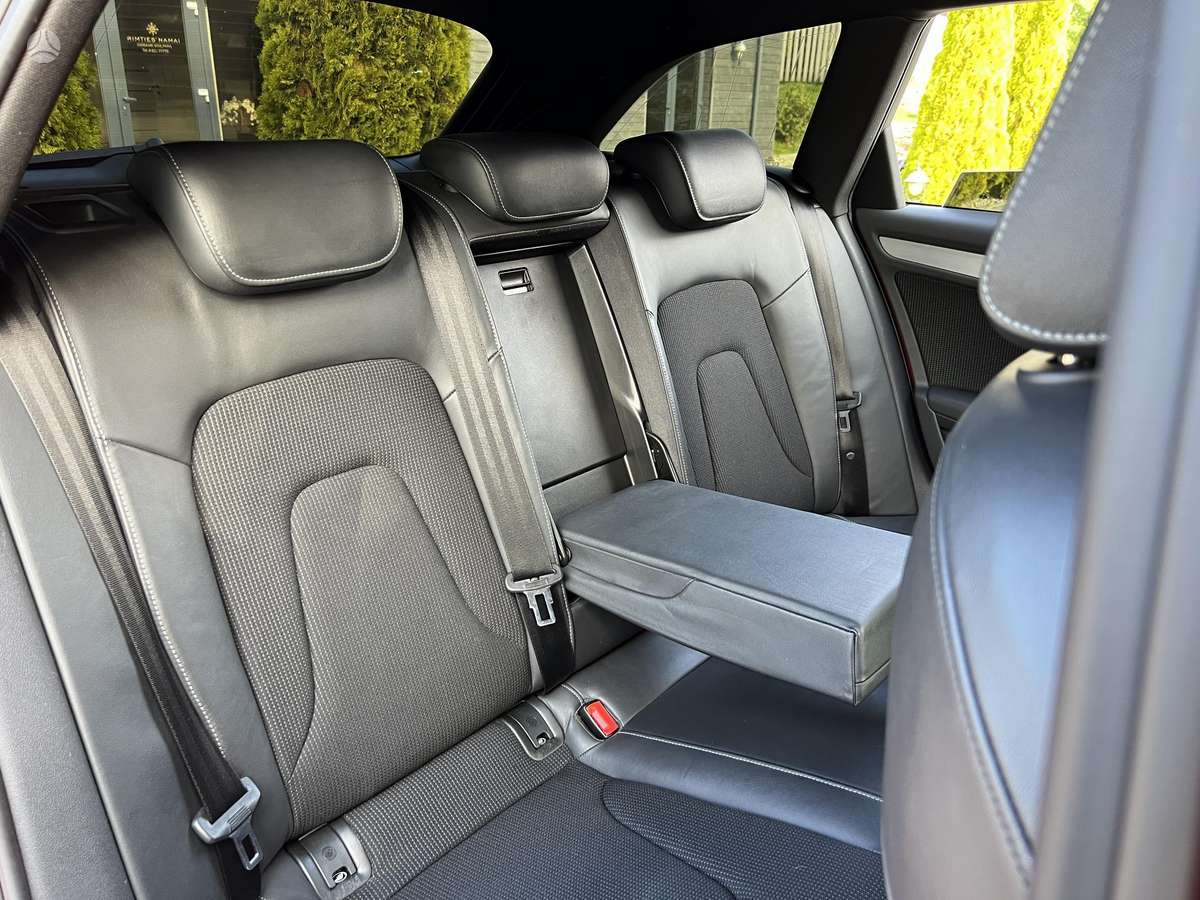 Audi A4 2012 — photo 29