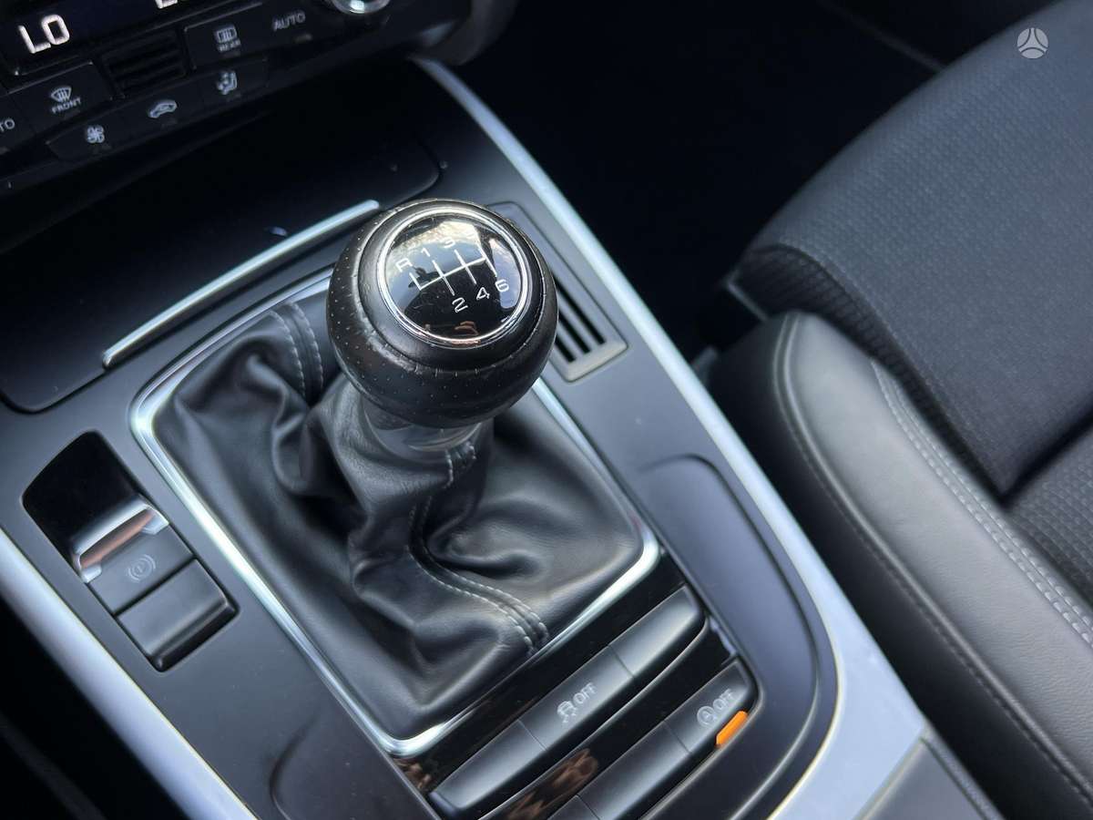 Audi A4 2012 — photo 37