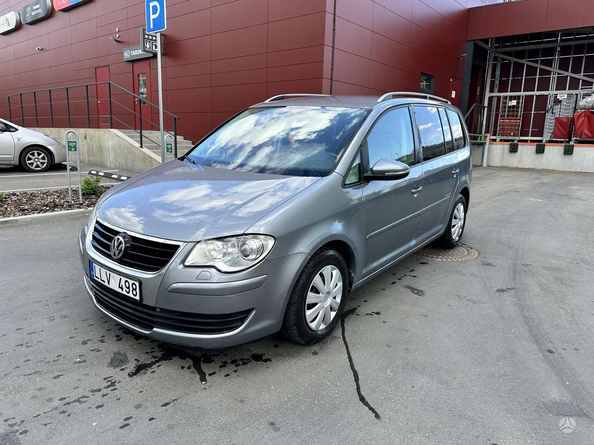 Volkswagen Touran 2009 — vehicle for AFU Ukraine
