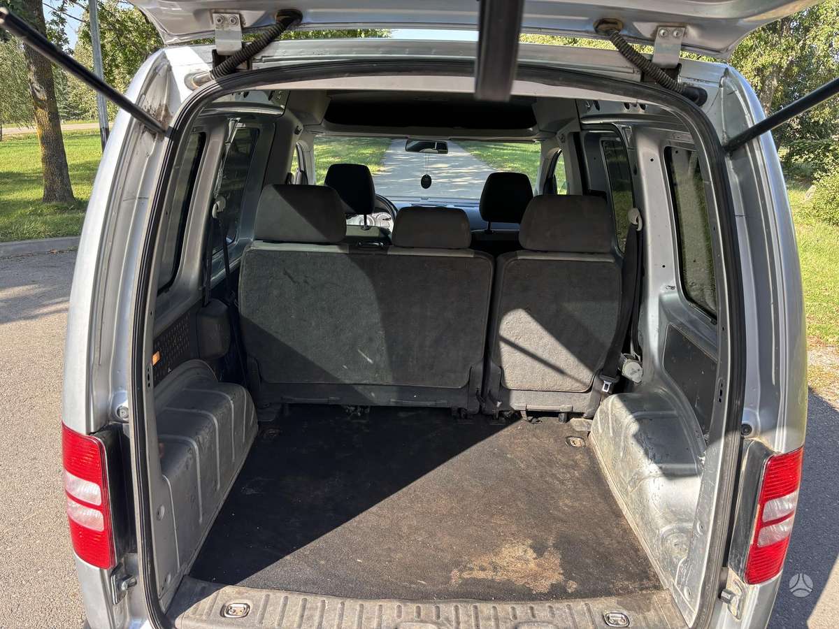 Volkswagen Caddy 2012 — photo 12