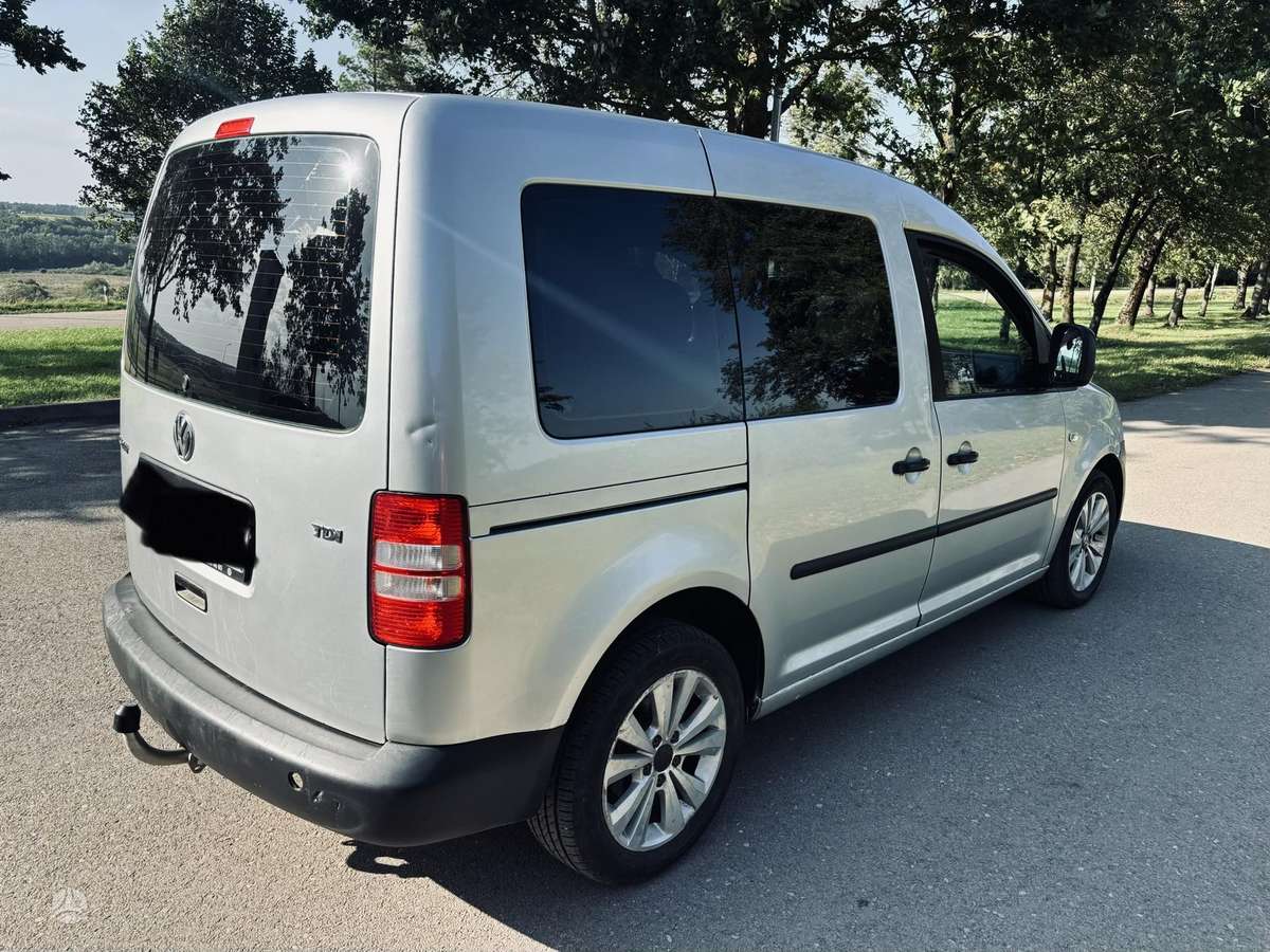 Volkswagen Caddy 2012 — photo 5