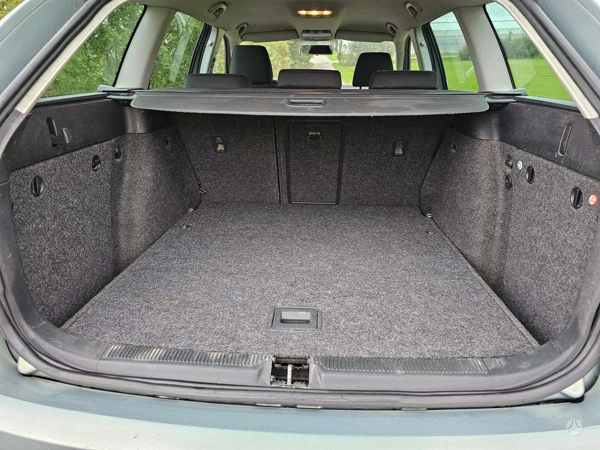 Skoda Octavia 2011 — photo 14