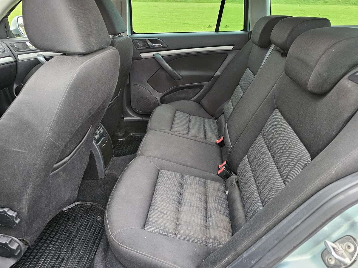 Skoda Octavia 2011 — photo 6