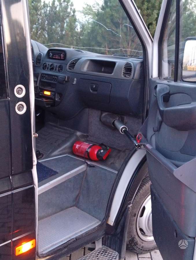 Mercedes-Benz Sprinter 2004 — photo 9