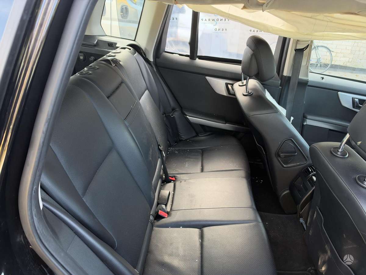 Mercedes-Benz GLK220 2011 — photo 7