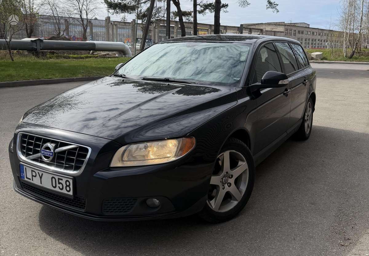 Volvo V70, 2010