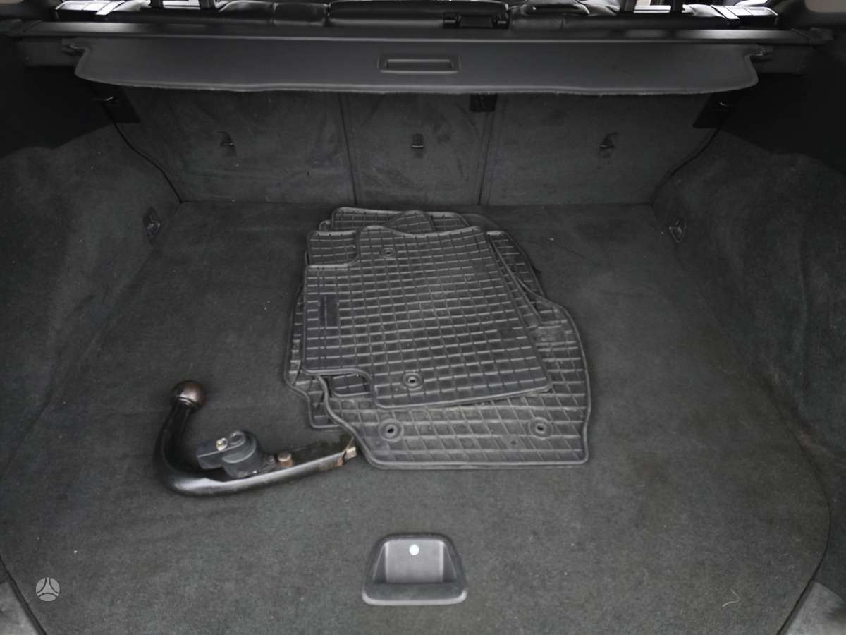 Volvo V60 2013 — photo 19