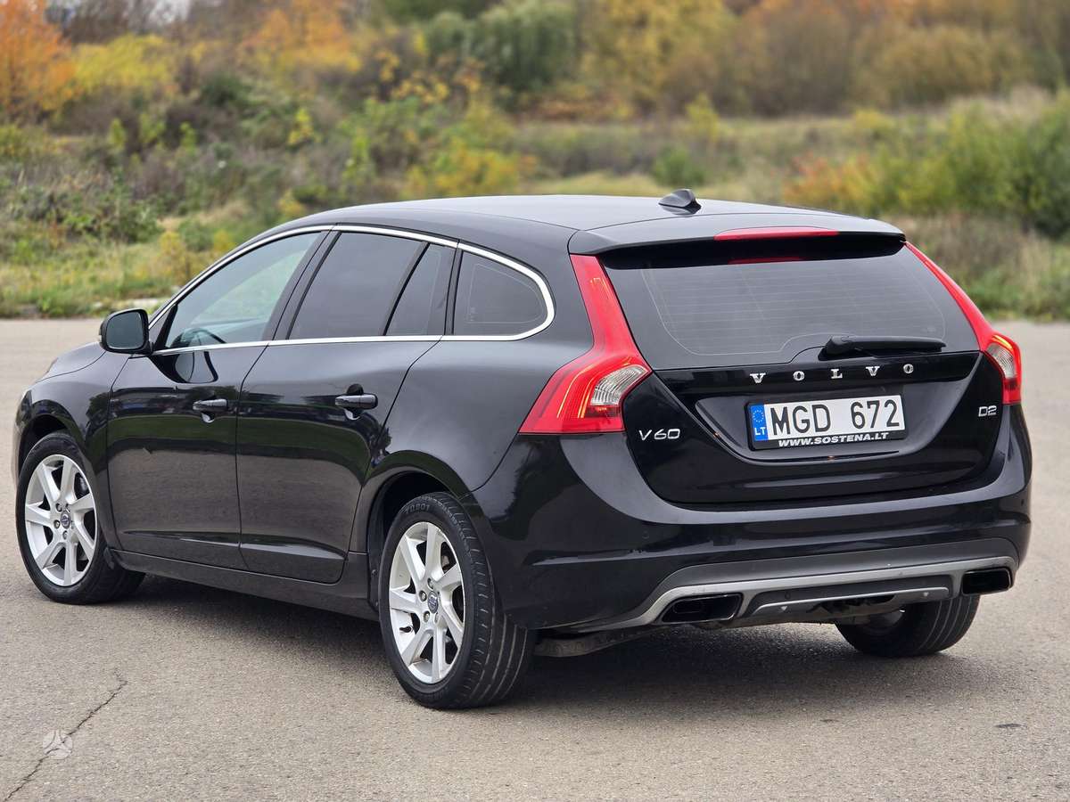 Volvo V60 2013 — photo 7